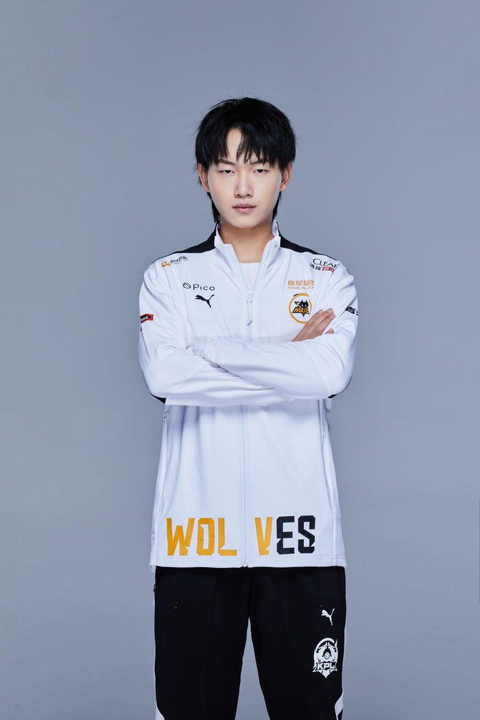 月19日赴